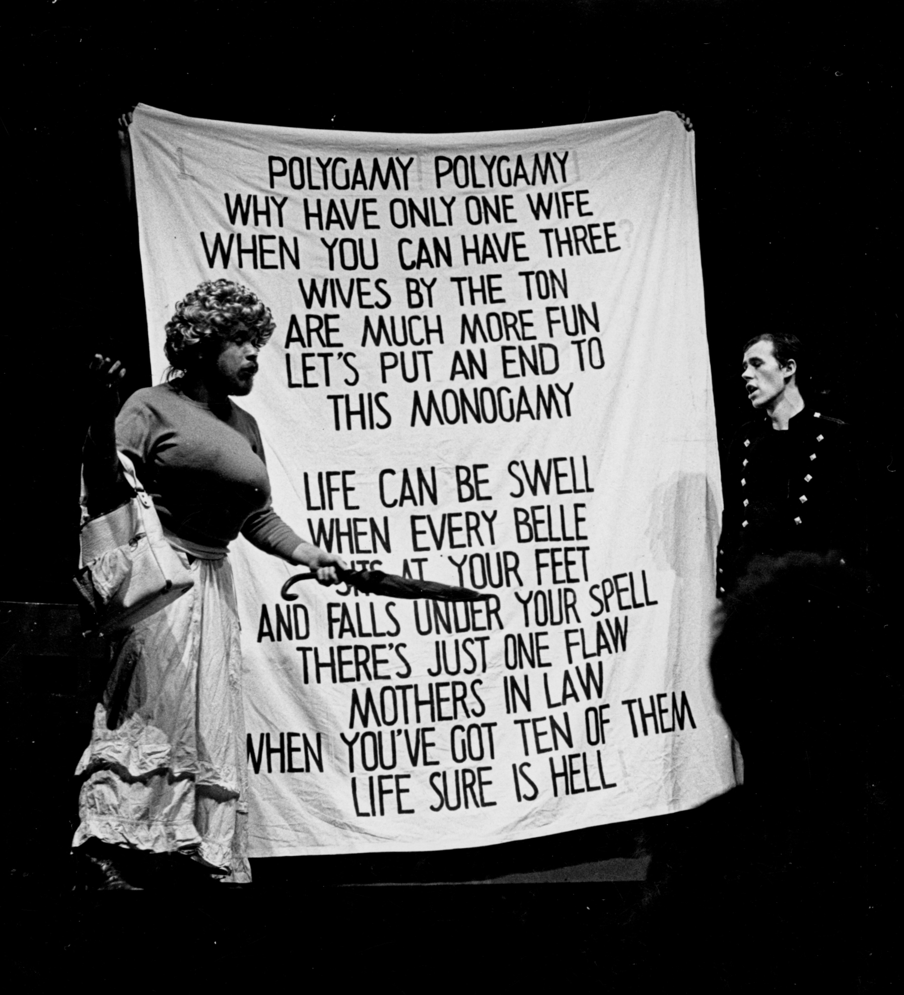 The Golden City - Dame and Buttons [has not been found]