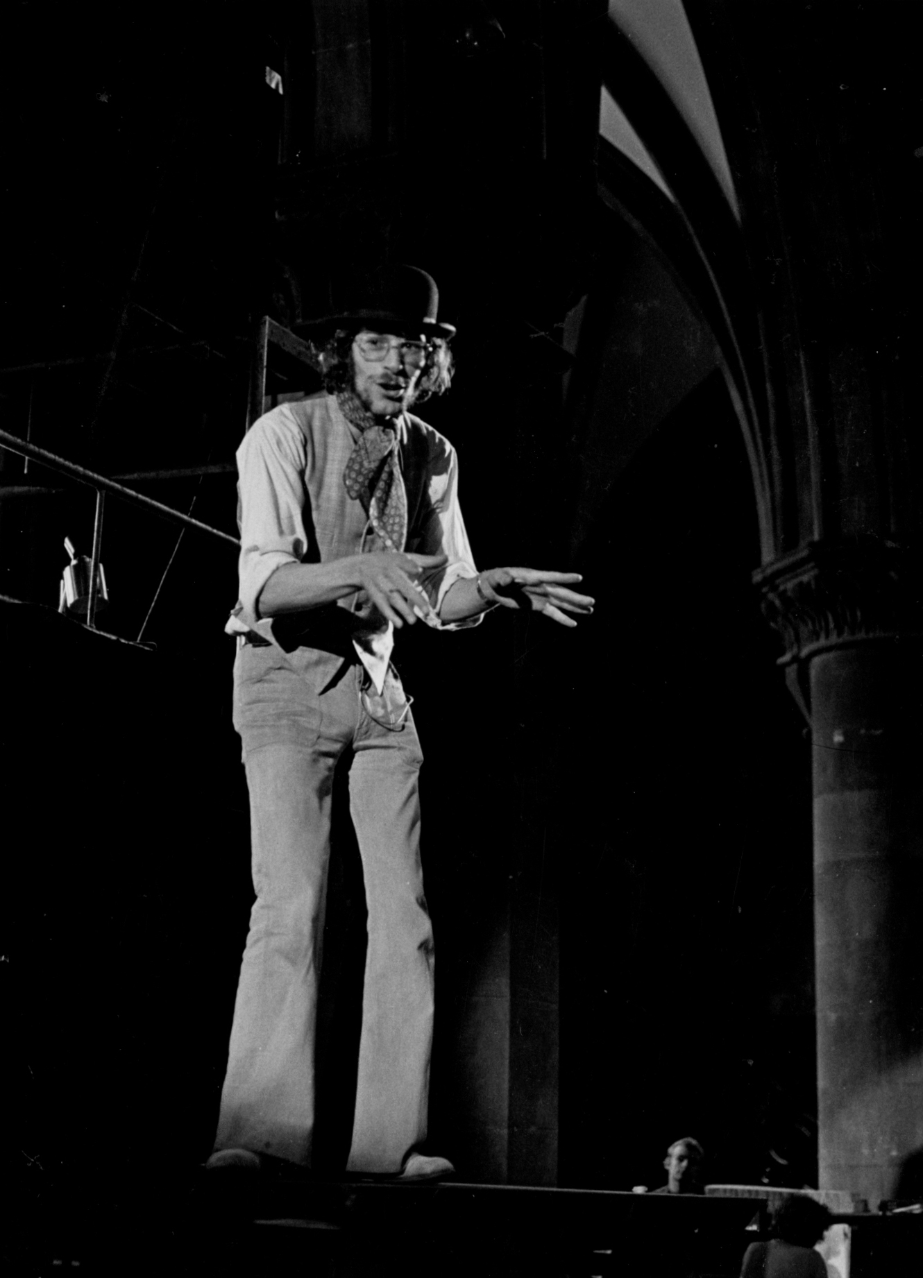 The Golden City - MC sets the scene [has not been found]