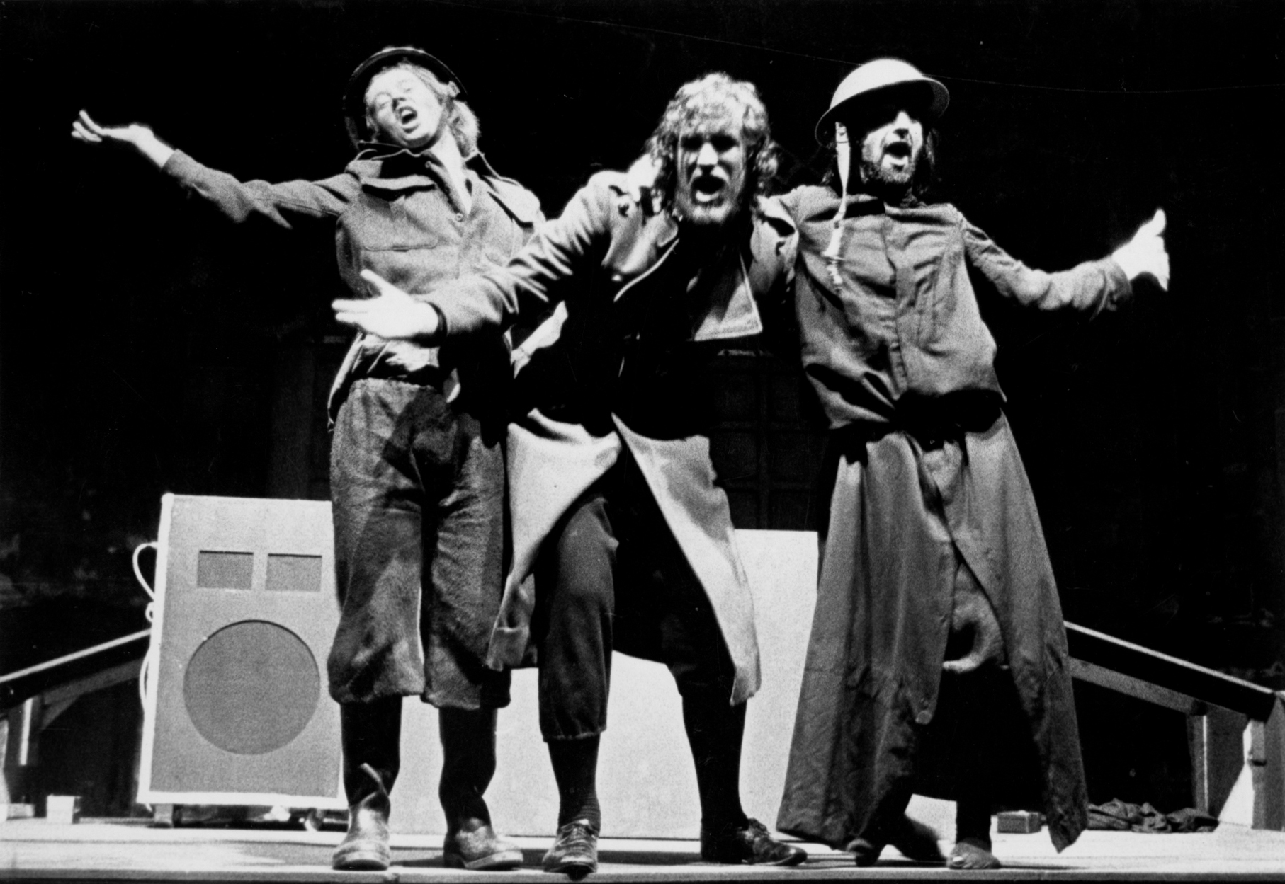 The Golden City - Soldiers sing [has not been found]